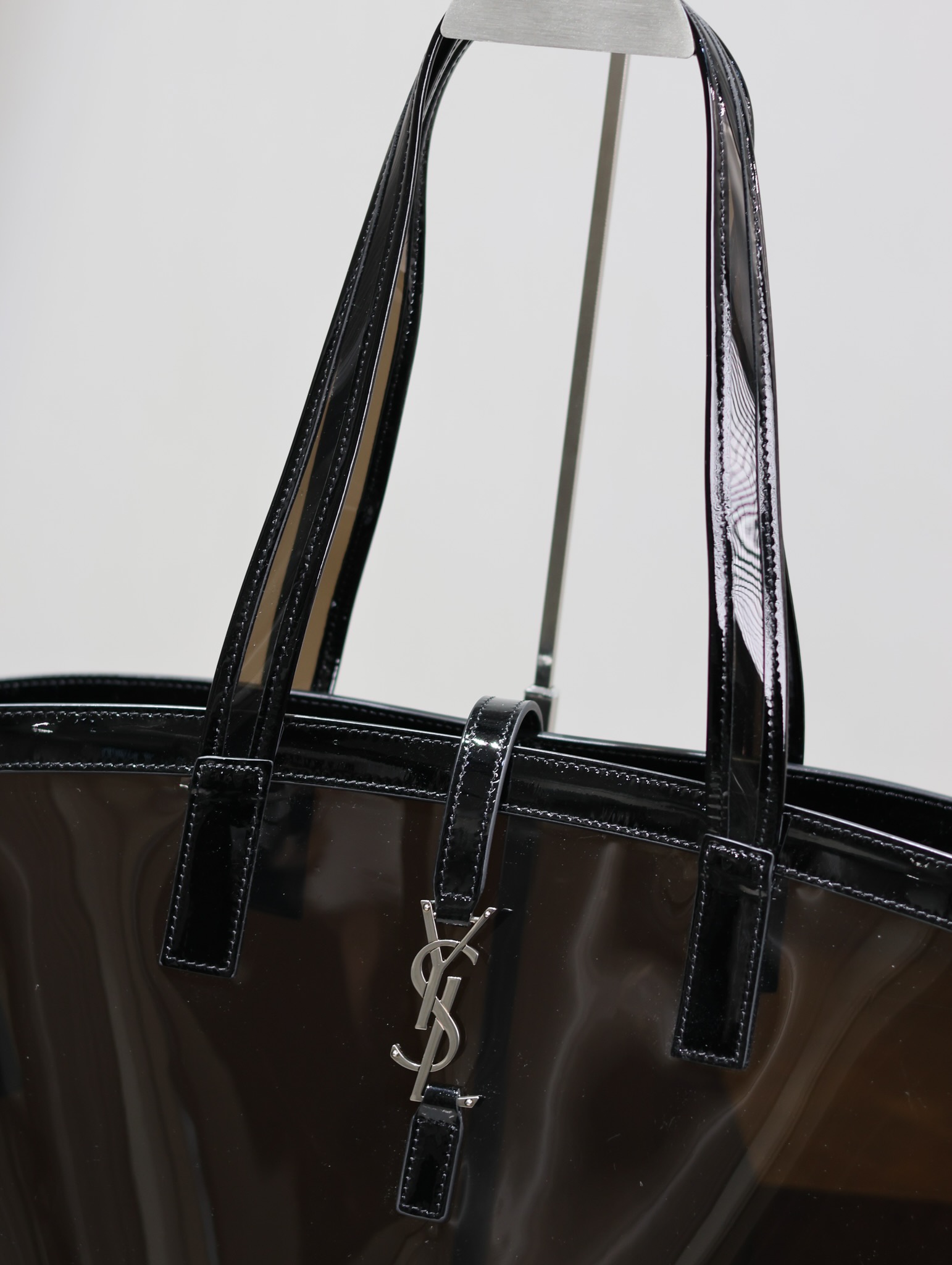 Saint Laurent PANIER Bucket Bag in Black