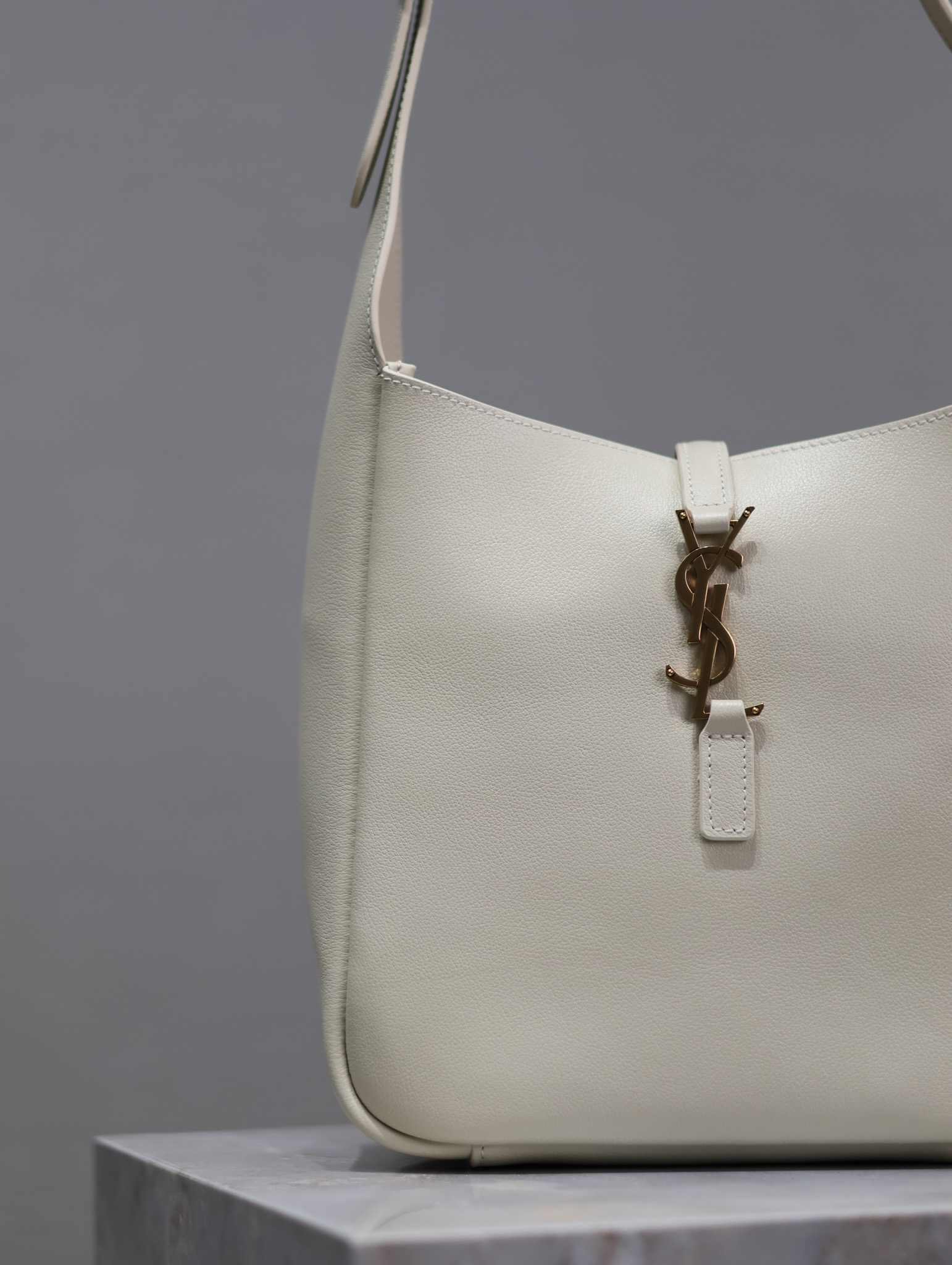 Saint Laurent LE 5A7 Leather Shoulder Bag - White