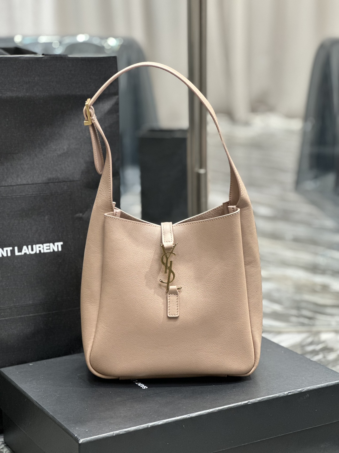 Saint Laurent LE 5A7 Leather Shoulder Bag - Dusty Pink