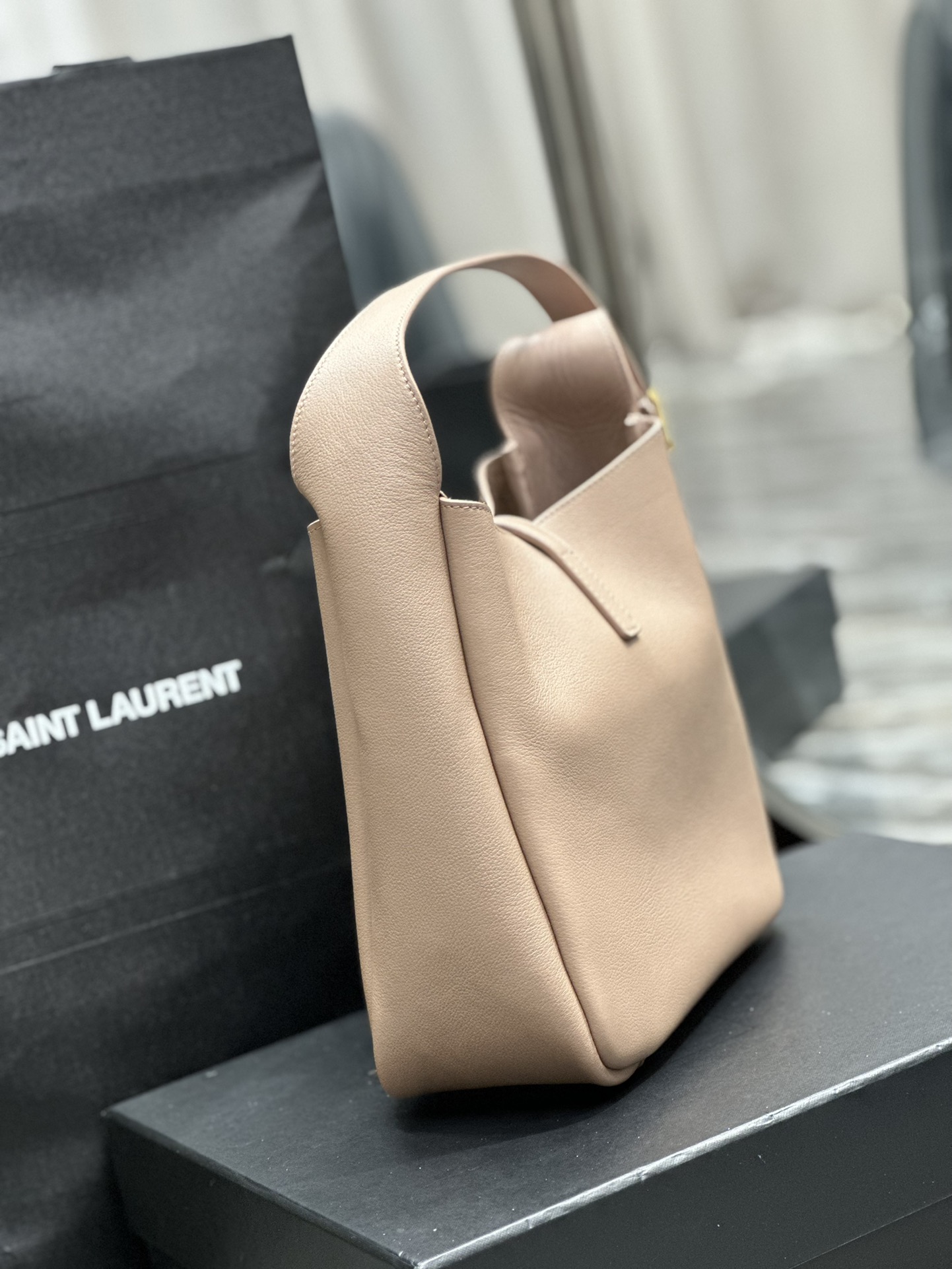 Saint Laurent LE 5A7 Leather Shoulder Bag - Dusty Pink