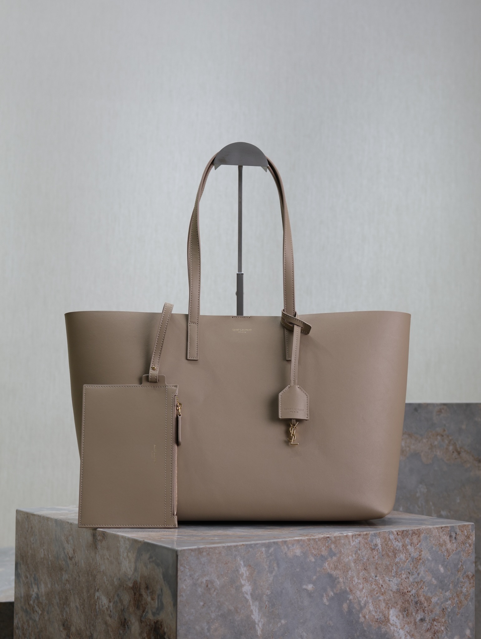 Saint Laurent Beige Leather Horizontal Shopping Tote Bag YSL