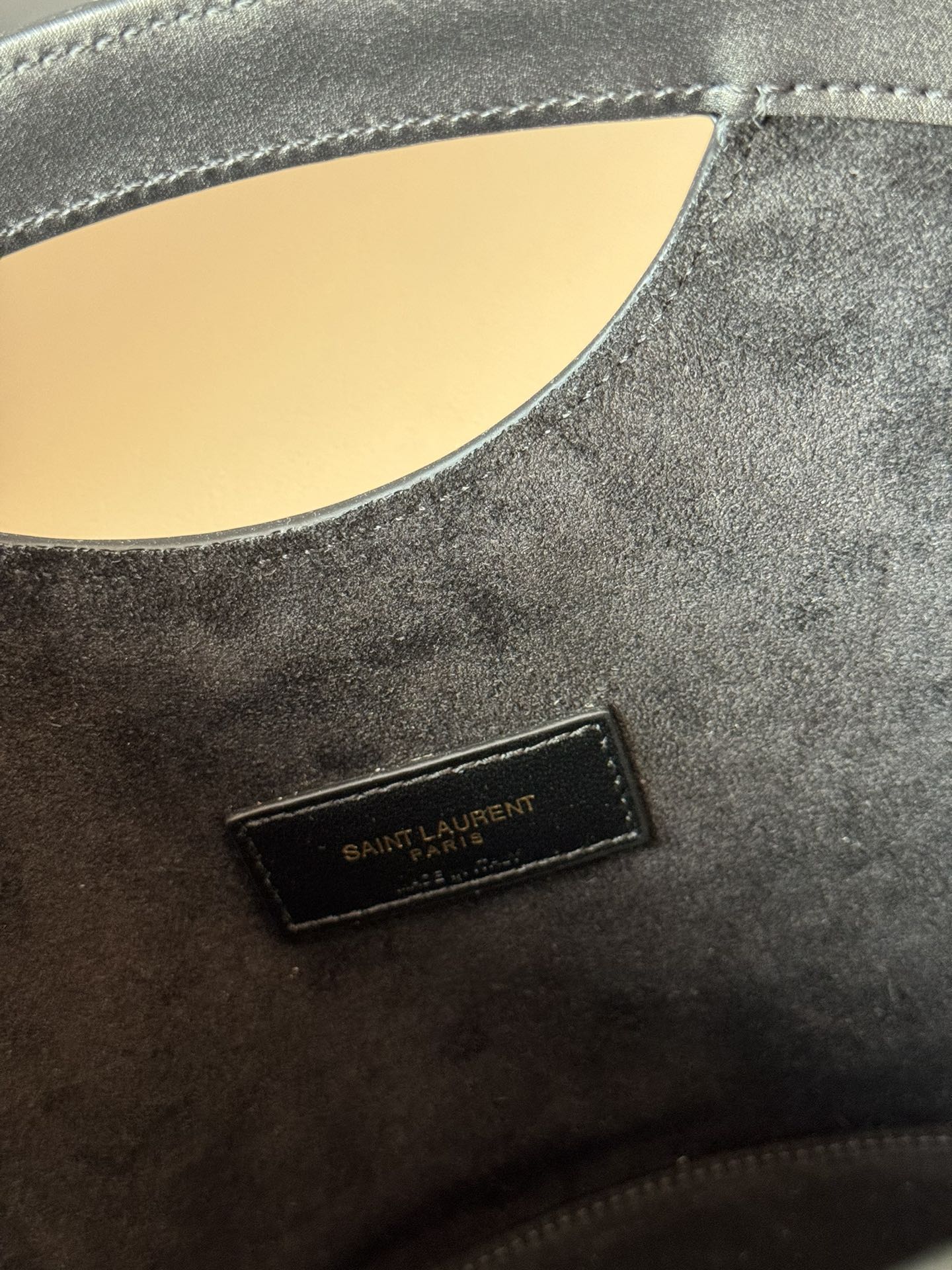 Saint Laurent LE5 ? 7 Baby Soft Grain Leather Bag