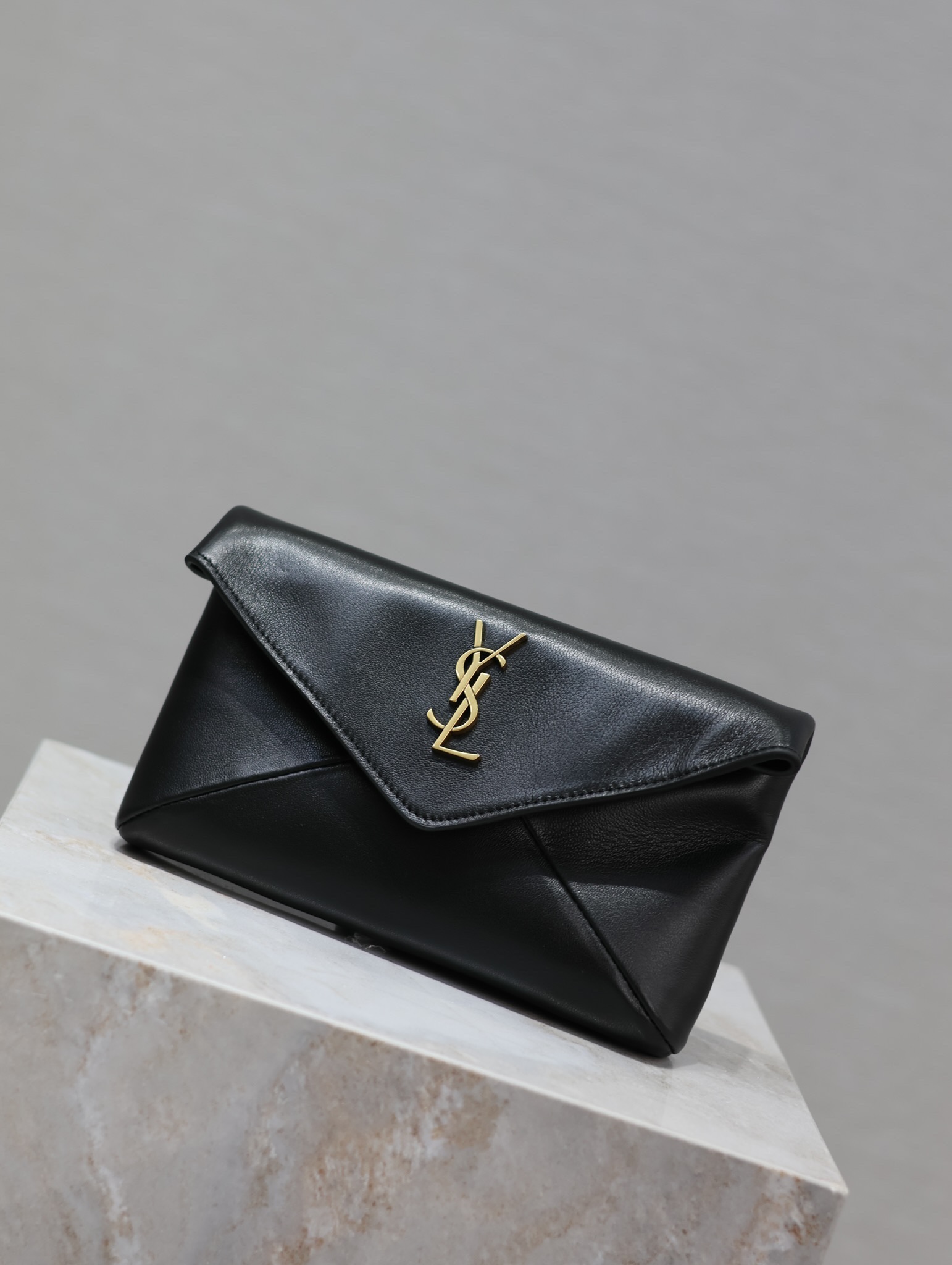 Saint Laurent LE Envelope Clutch in Black