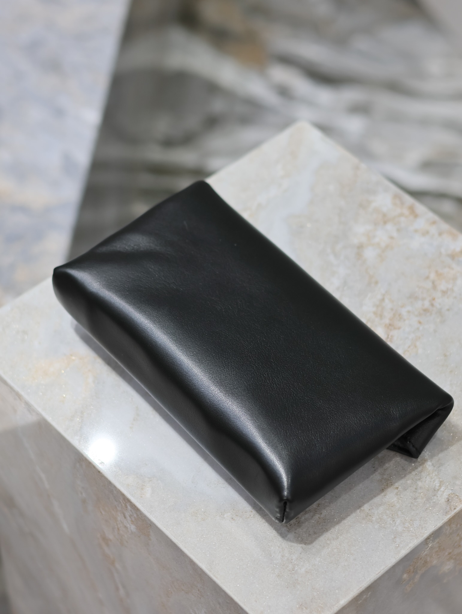 Saint Laurent LE Envelope Clutch in Black