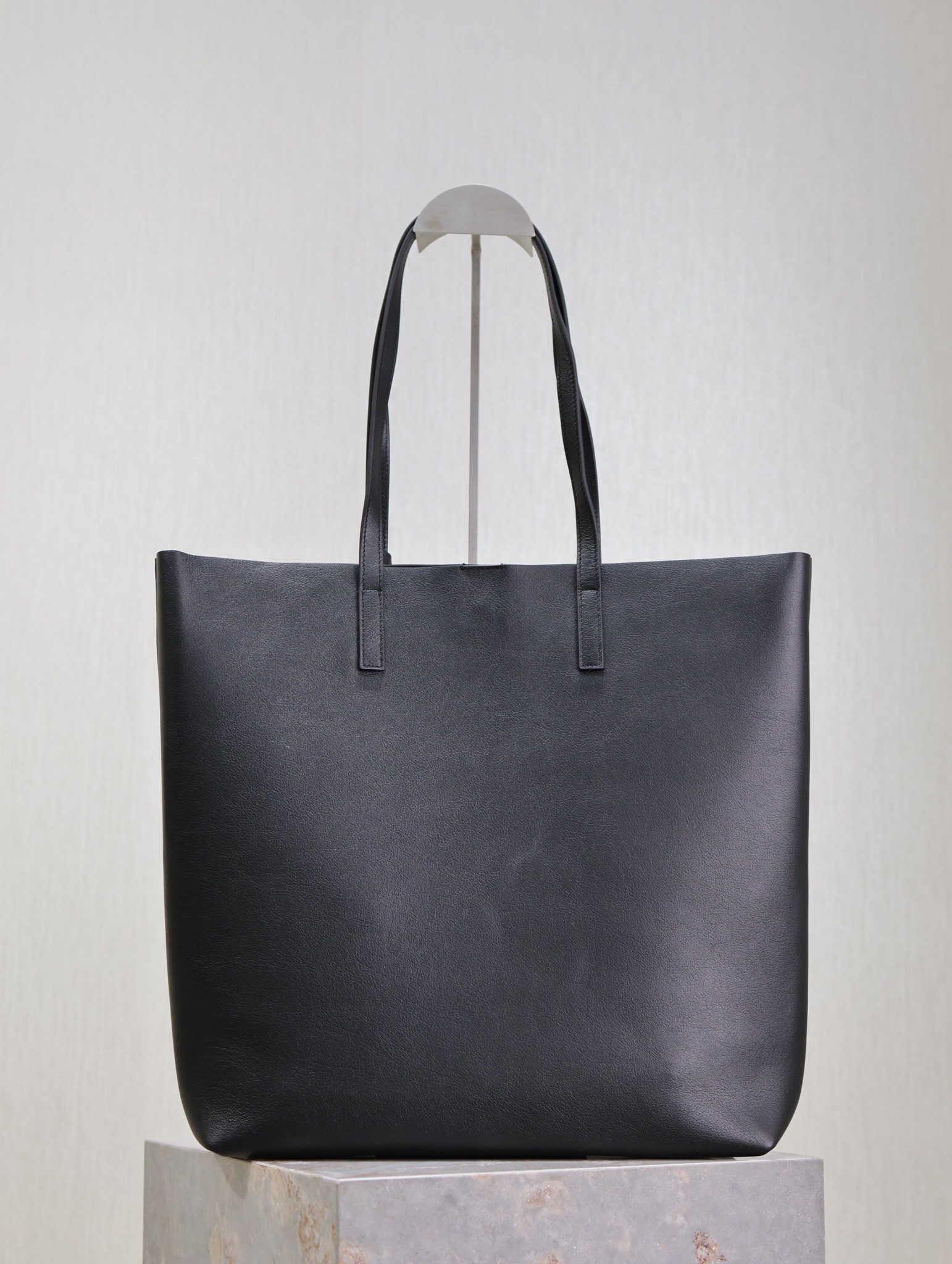 Saint Laurent Black Leather Vertical Shopping Tote Bag YSL