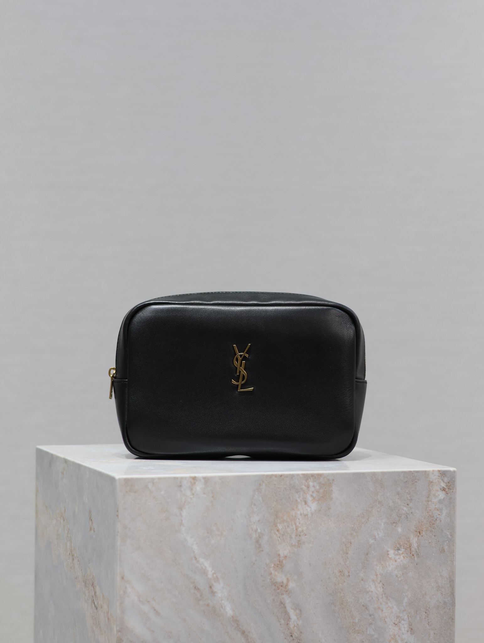 Saint Laurent CALYPSO Makeup Bag in Black