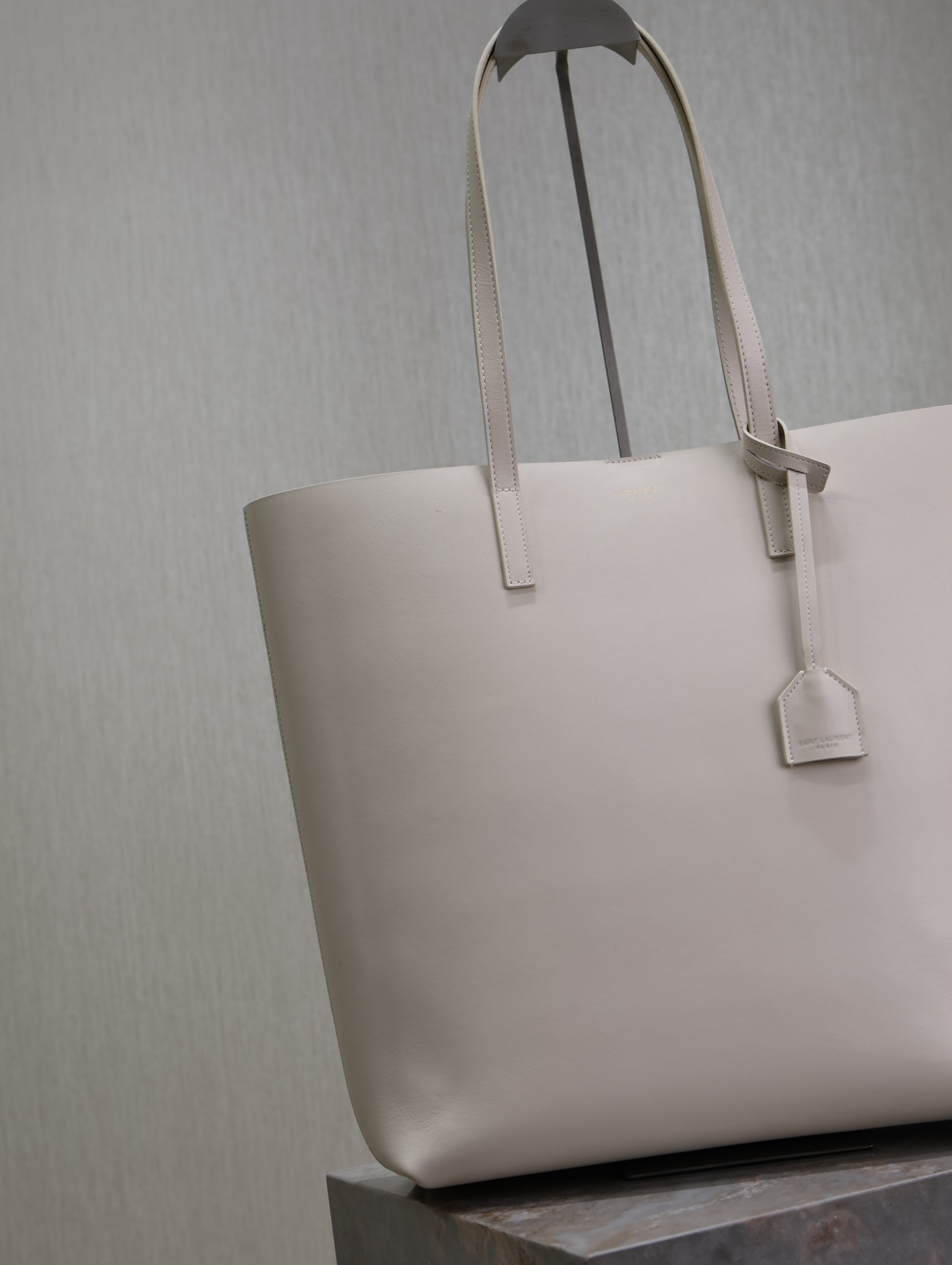 Saint Laurent White Leather Vertical Shopping Tote Bag YSL