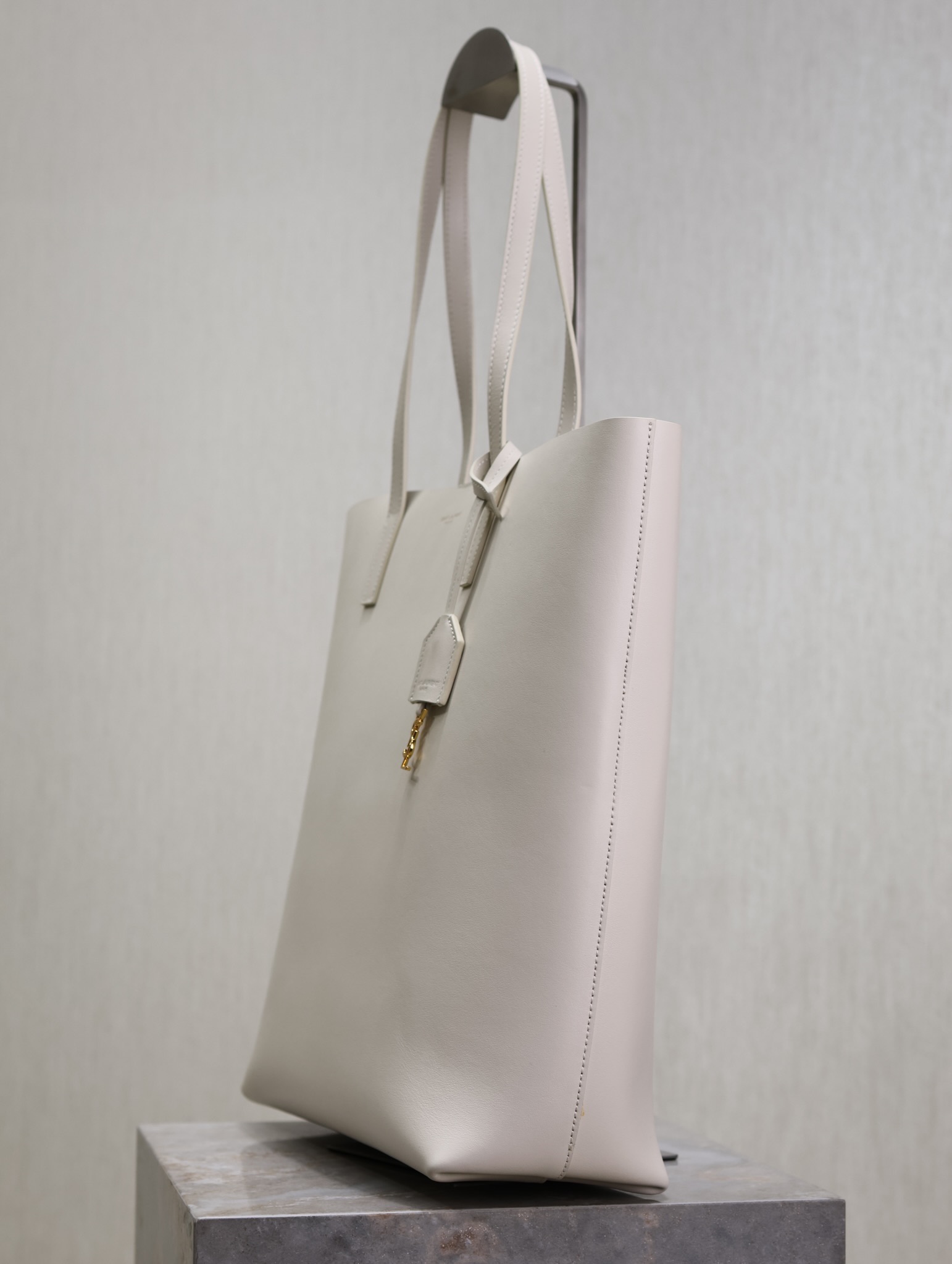 Saint Laurent White Leather Vertical Shopping Tote Bag YSL