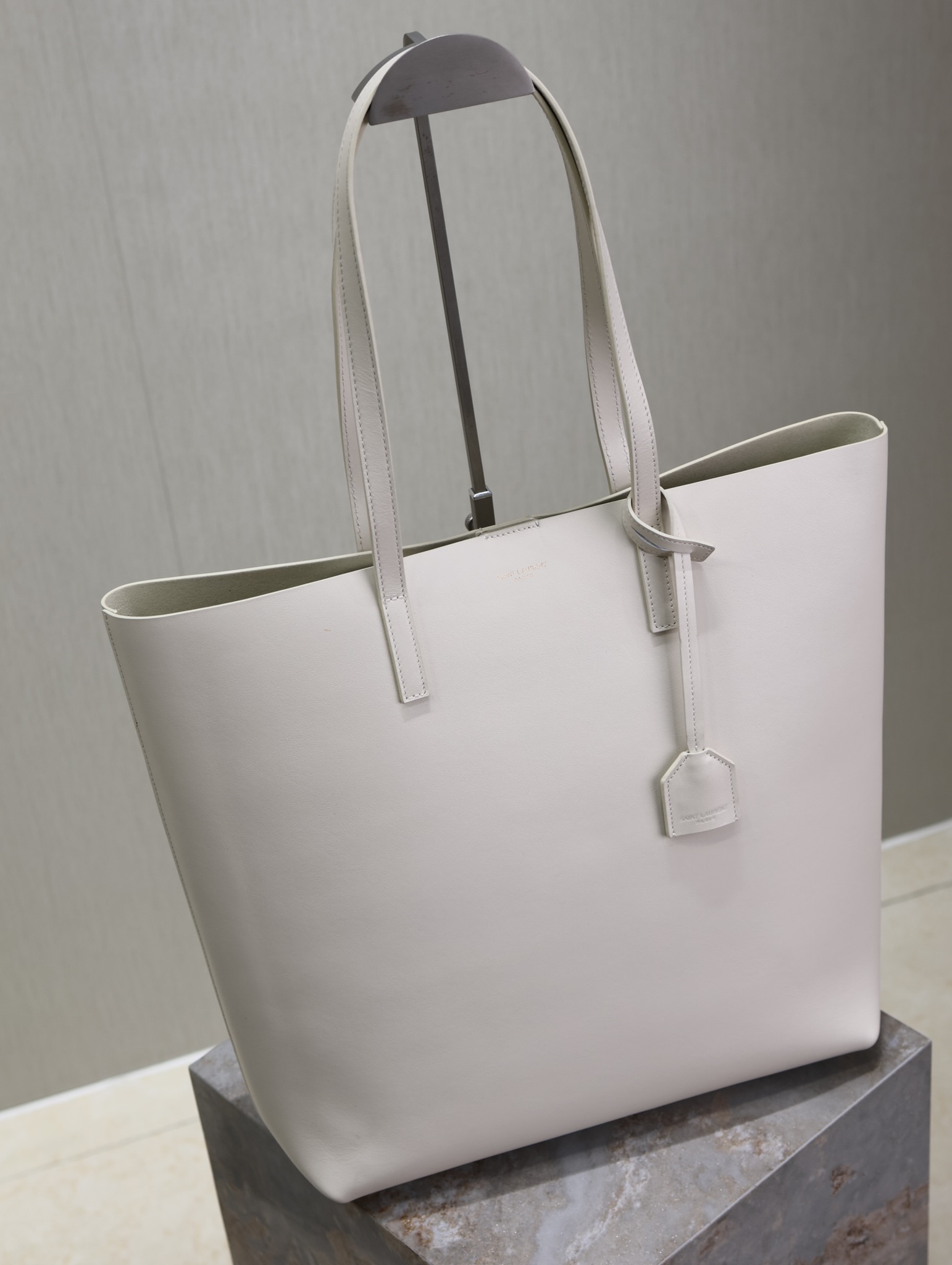 Saint Laurent White Leather Vertical Shopping Tote Bag YSL