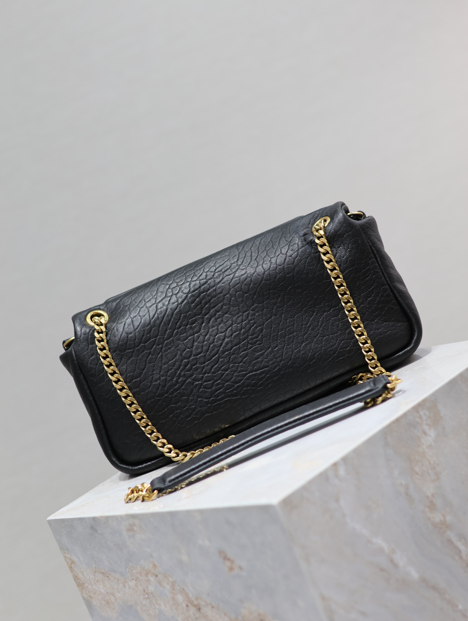  Saint Laurent Calypso Elephant Grain Lambskin Chain Bag