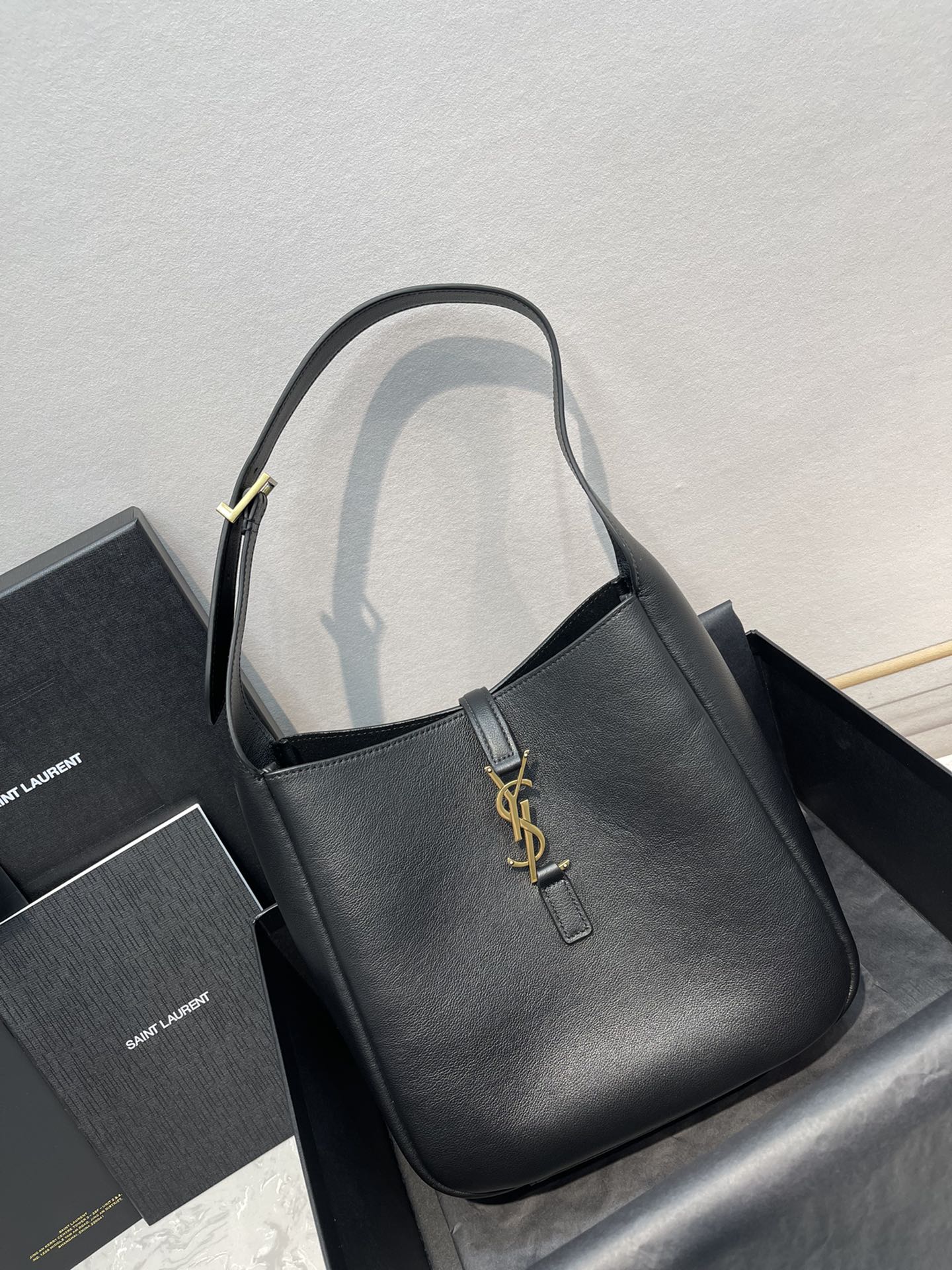 Saint Laurent Rose Hobo Bag in Black