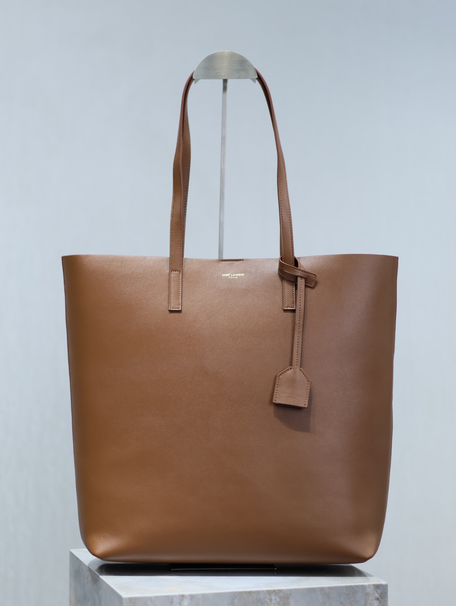 Saint Laurent Caramel Shopping Tote Bag (Vertical Style)