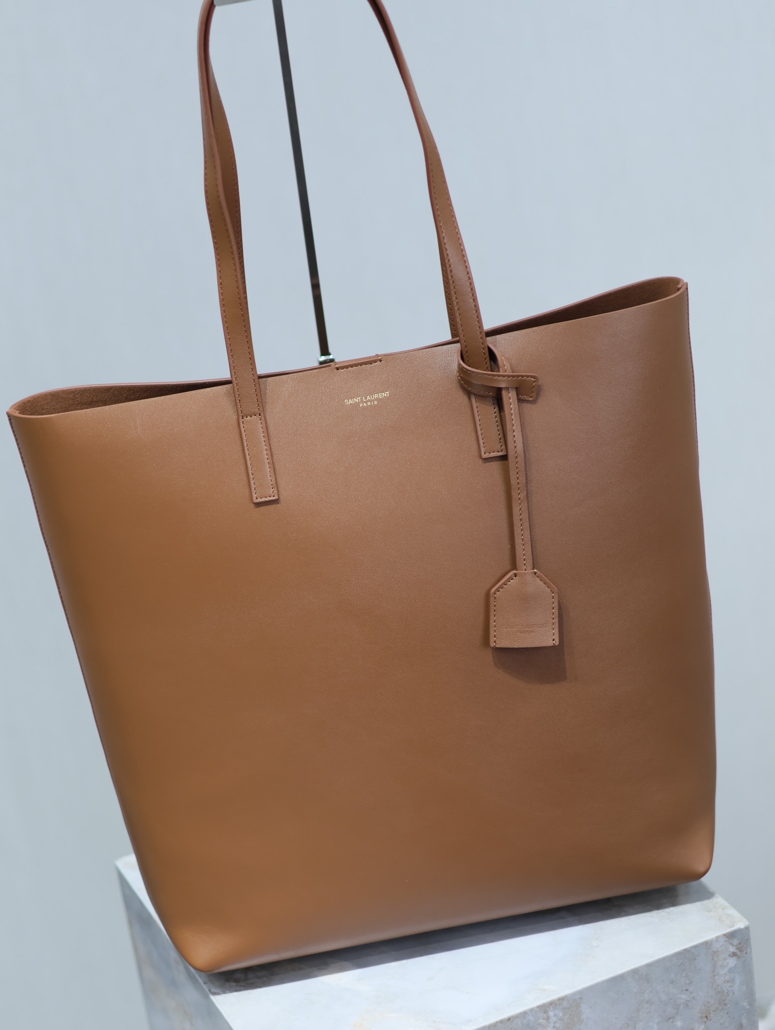 Saint Laurent Caramel Shopping Tote Bag (Vertical Style)