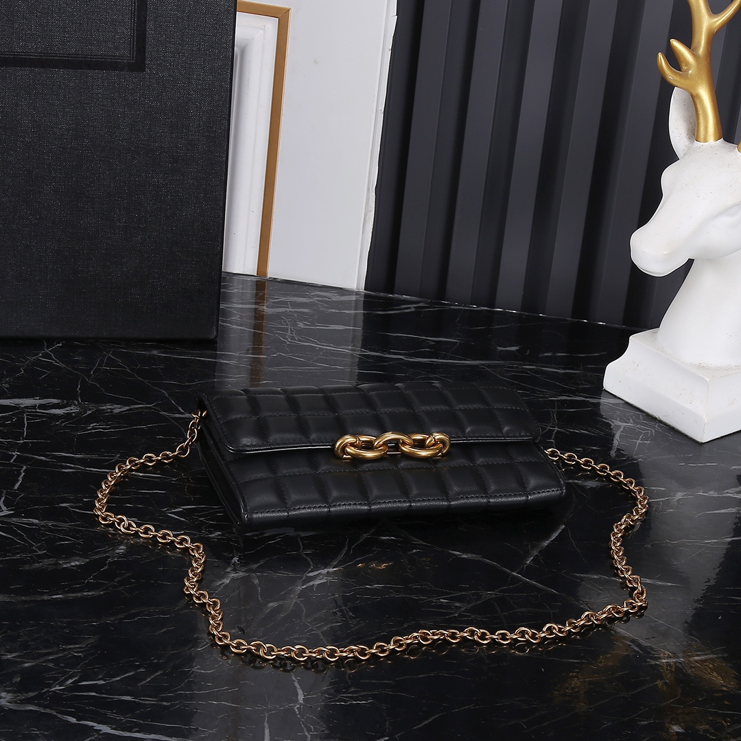 Saint Laurent YSL LE MAILLON Quilted Lambskin Chain Bag with Gold Hardware