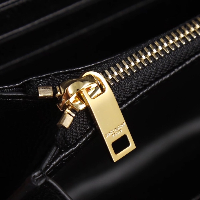 Saint Laurent YSL Caviar Card Holder in Black with Gold Hardware