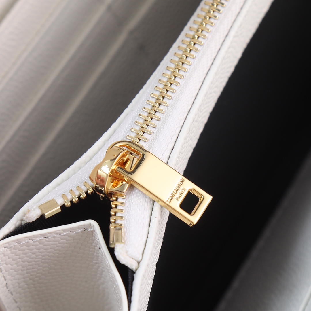 Saint Laurent YSL Caviar Card Holder in White with Gold Hardware