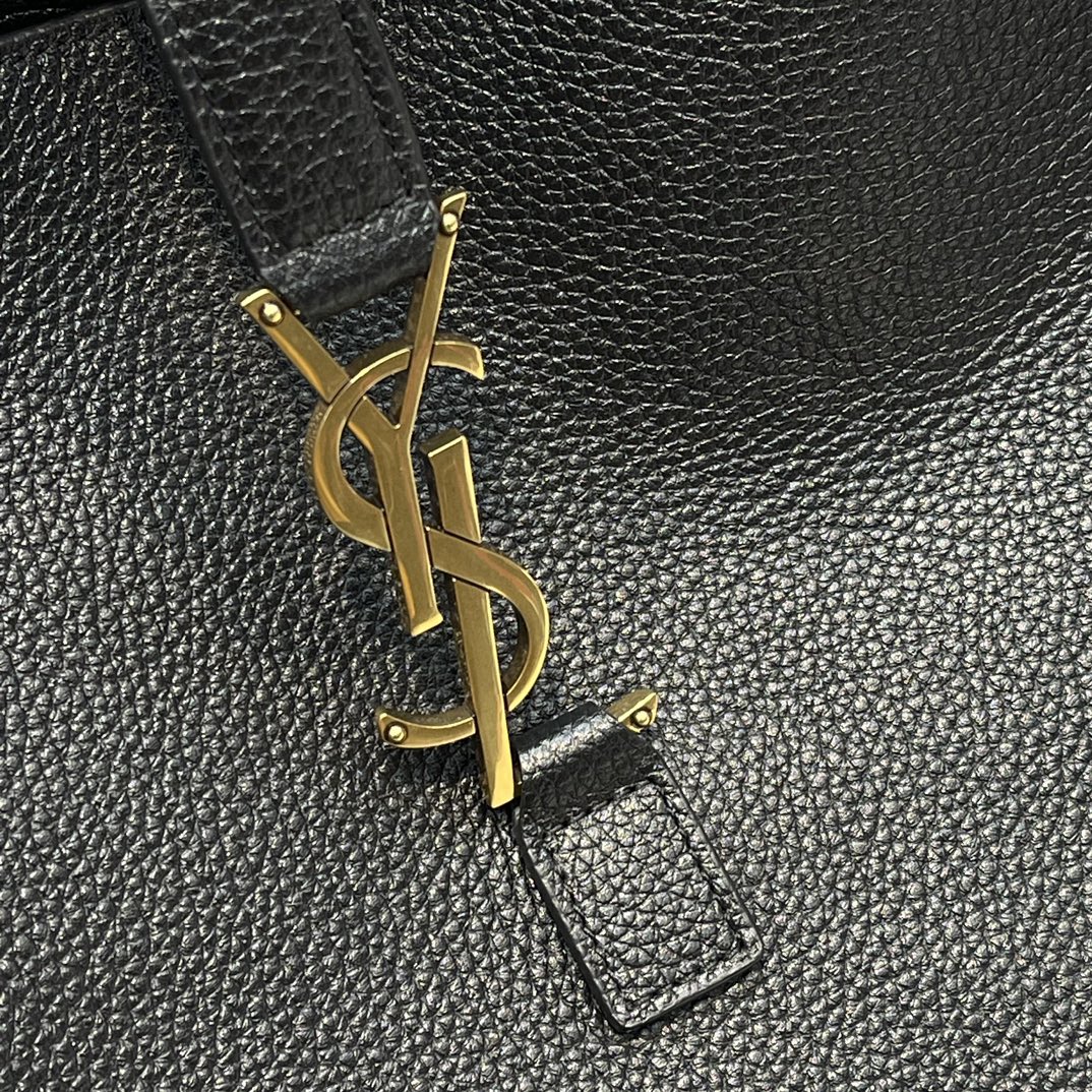 Saint Laurent YSL 2023 Fall/Winter Le Bea Tote Bag