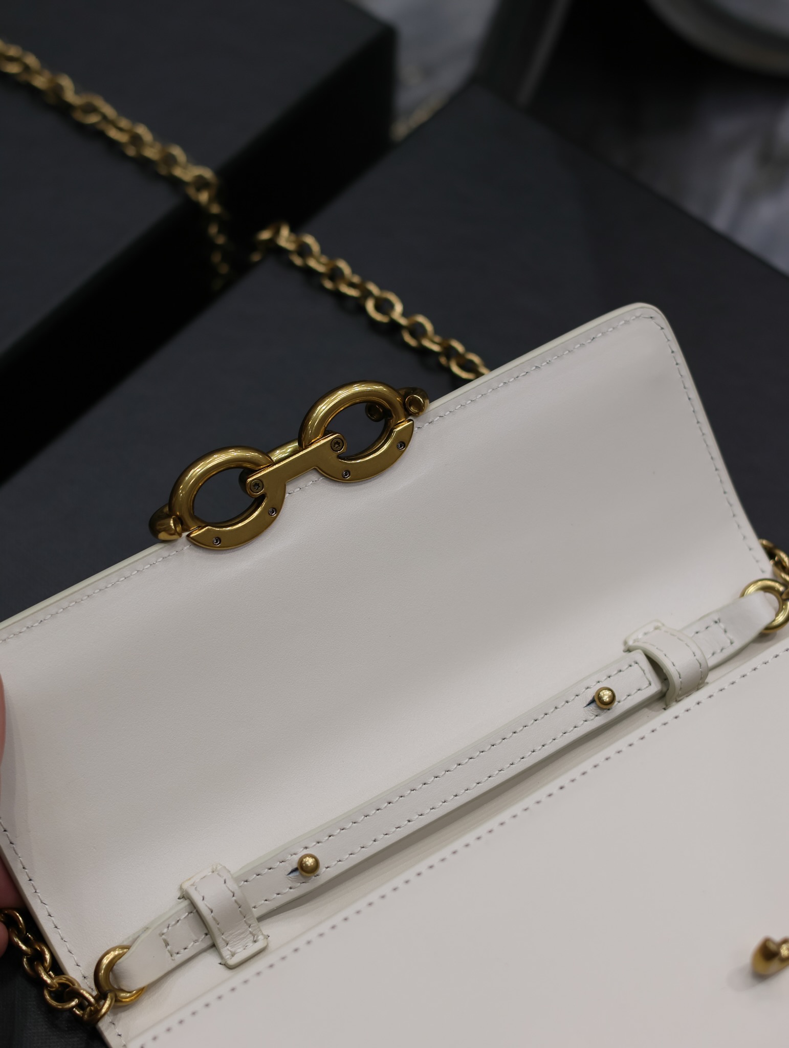 Saint Laurent YSL Le Maillon Smooth Leather Chain Bag in White