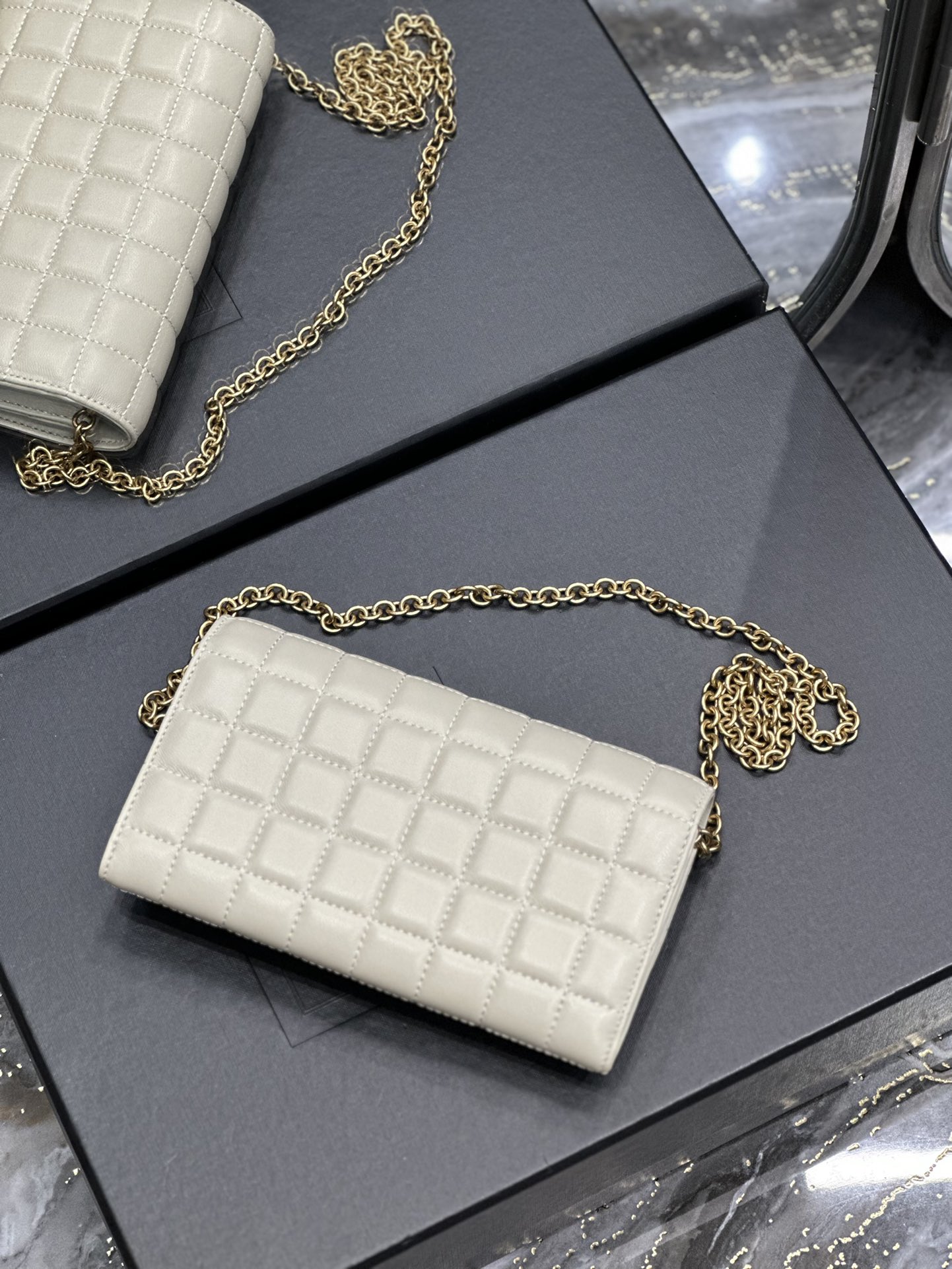 Saint Laurent YSL Le Maillon Quilted Lambskin Chain Bag