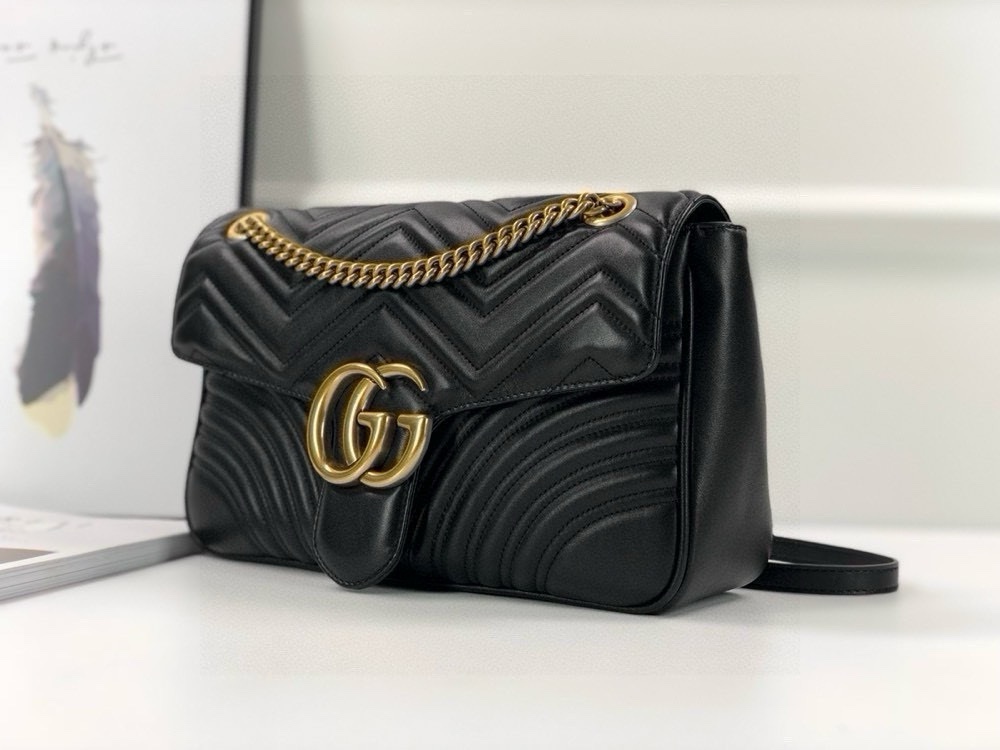 Gucci GG Marmont Series large handbag chain bag Black Leather