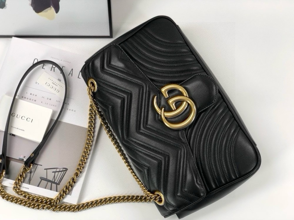 Gucci GG Marmont Series large handbag chain bag Black Leather