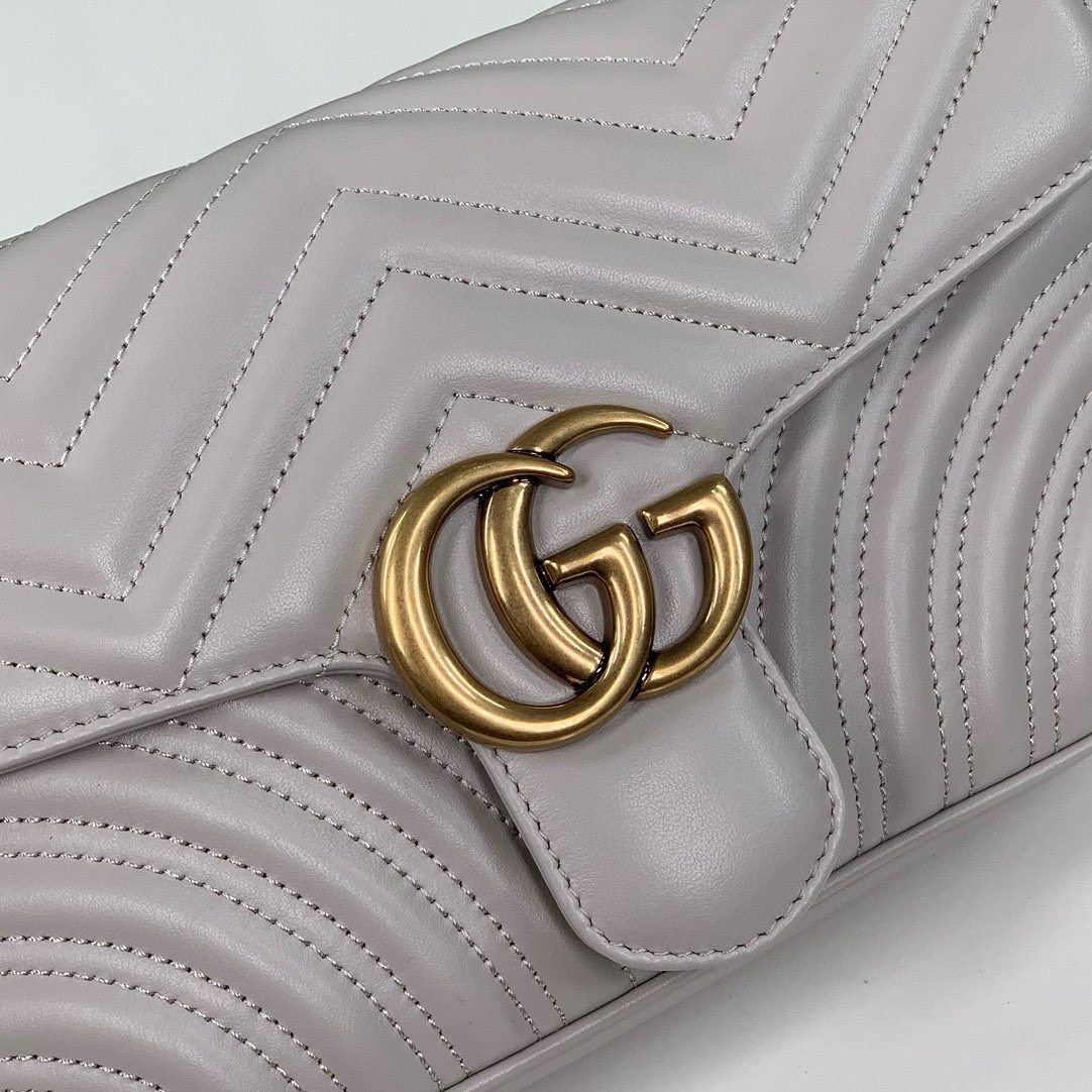 Gucci GG Marmont series medium handbag chain bag cream-grey Leather