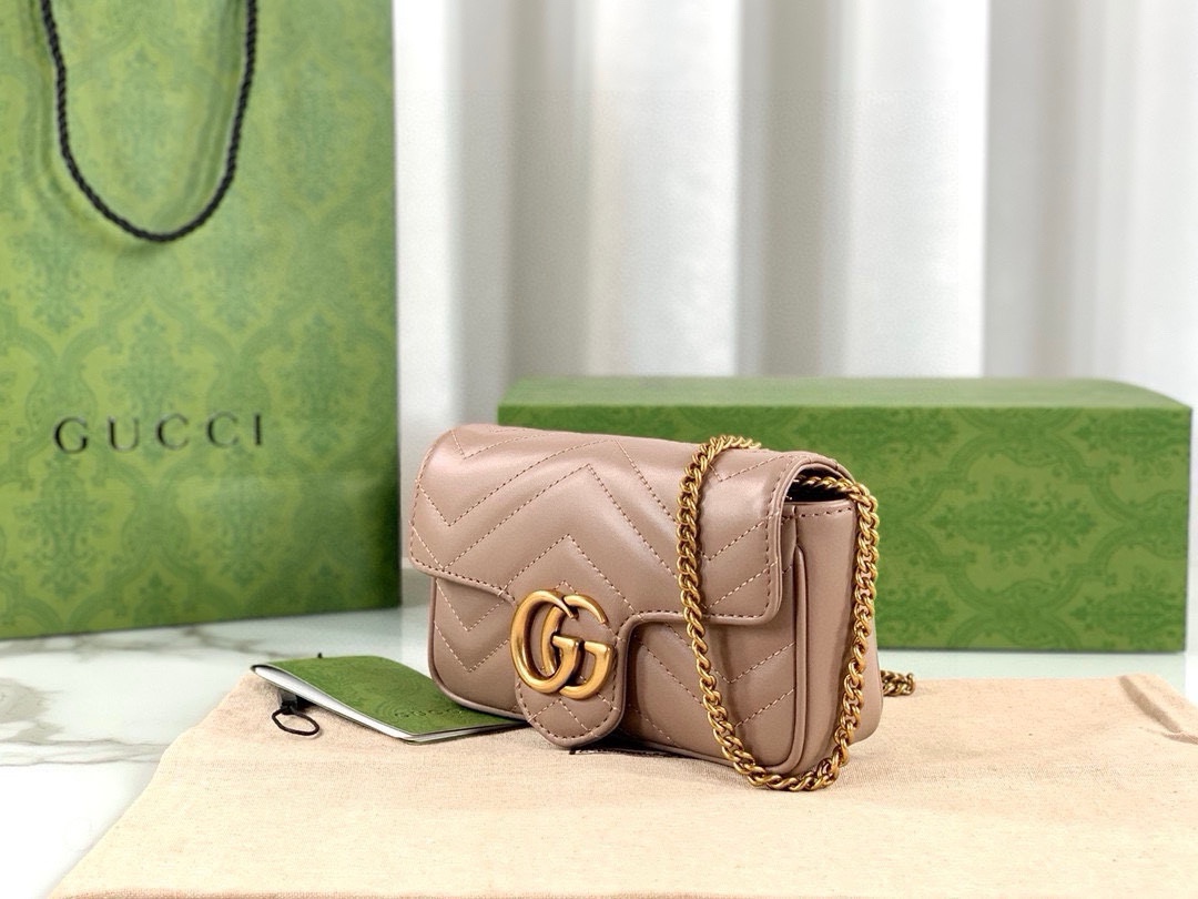 Gucci GG Marmont mini handbag chain bag Nude pink Leather