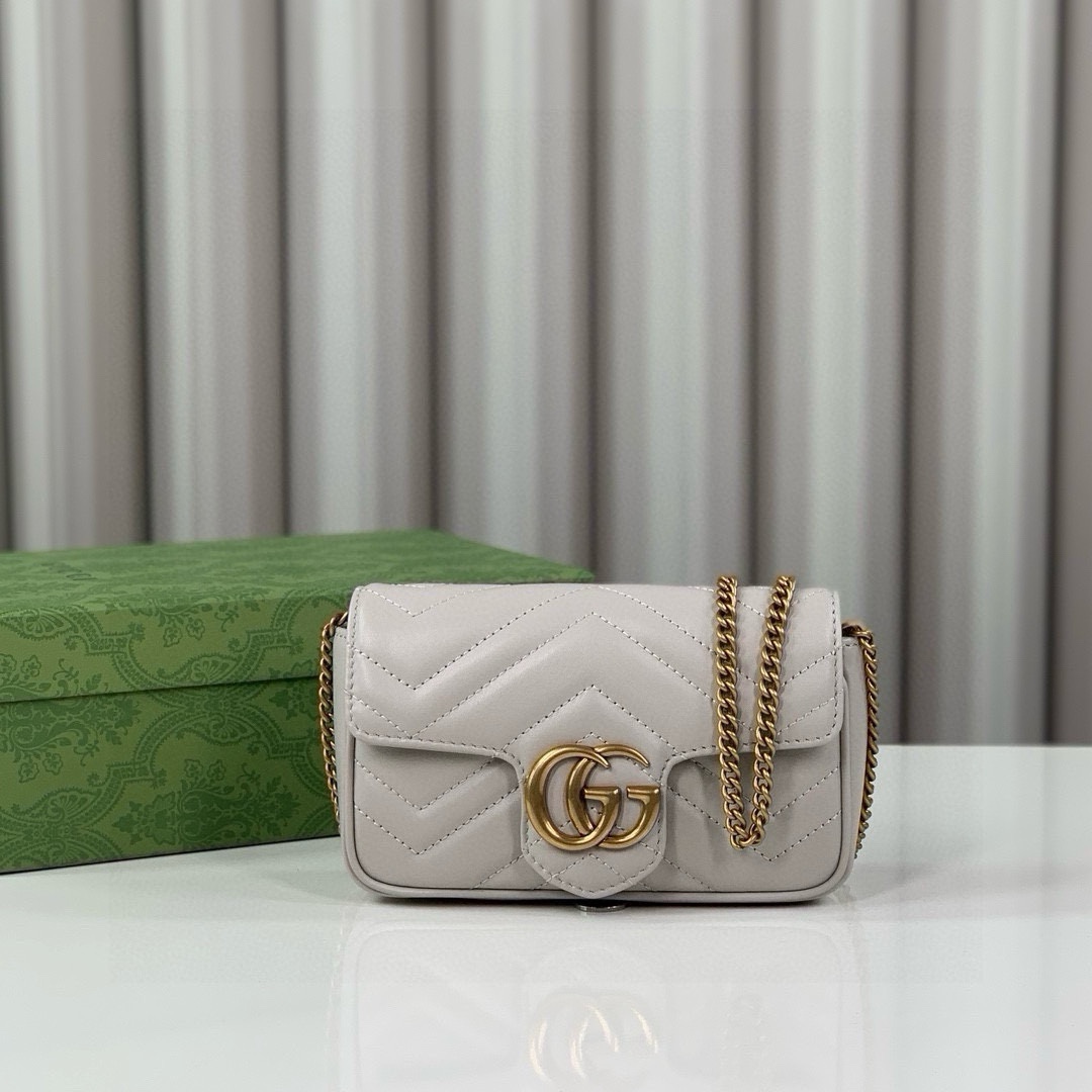 Gucci GG Marmont mini handbag chain bag Cream-grey Leather