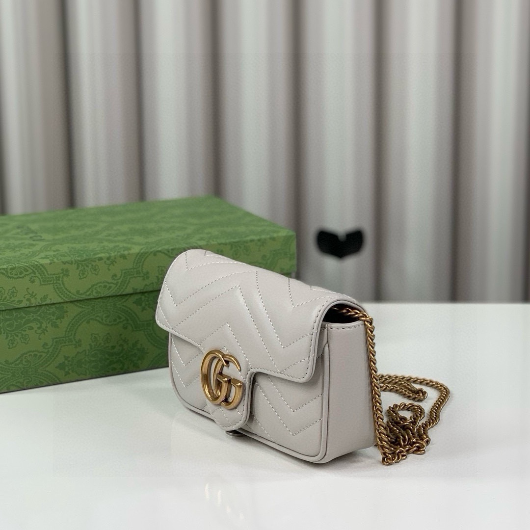 Gucci GG Marmont mini handbag chain bag Cream-grey Leather