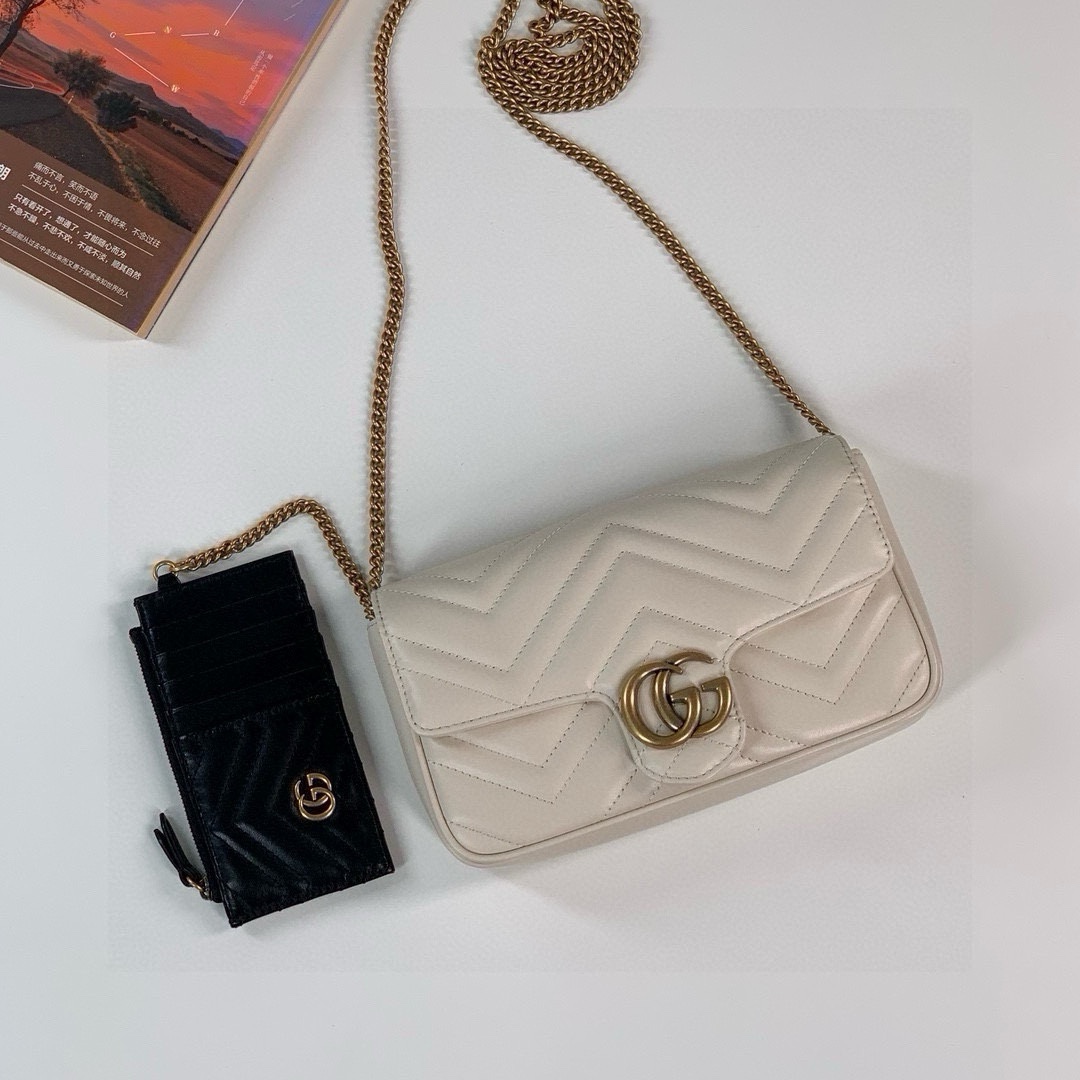 Gucci GG Marmont Series Chain bag White quilted V-shaped leather