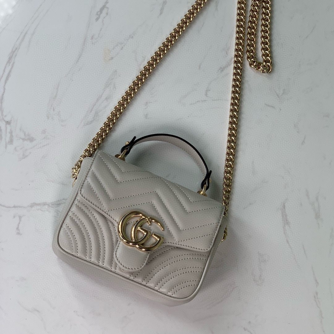 Gucci GG Marmont mini handbag Light grey V-shaped leather