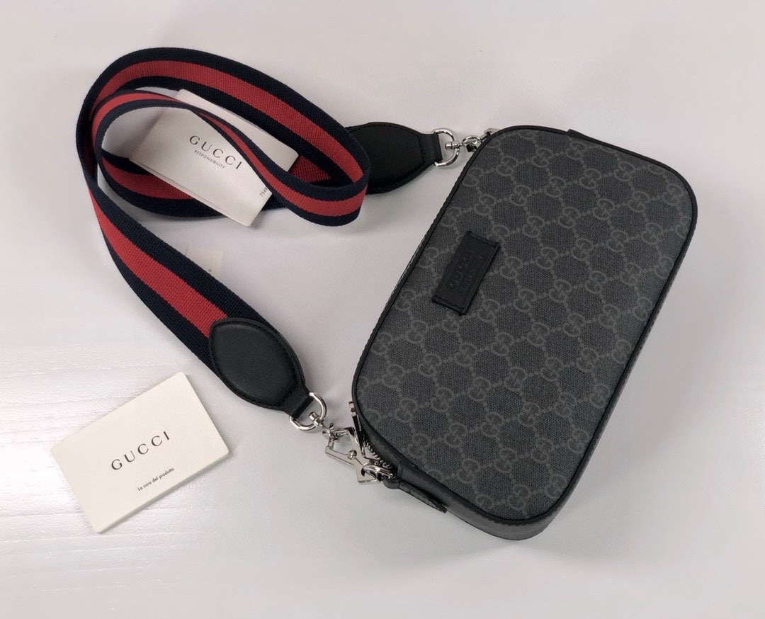 Gucci GG 574886 Mini Bag