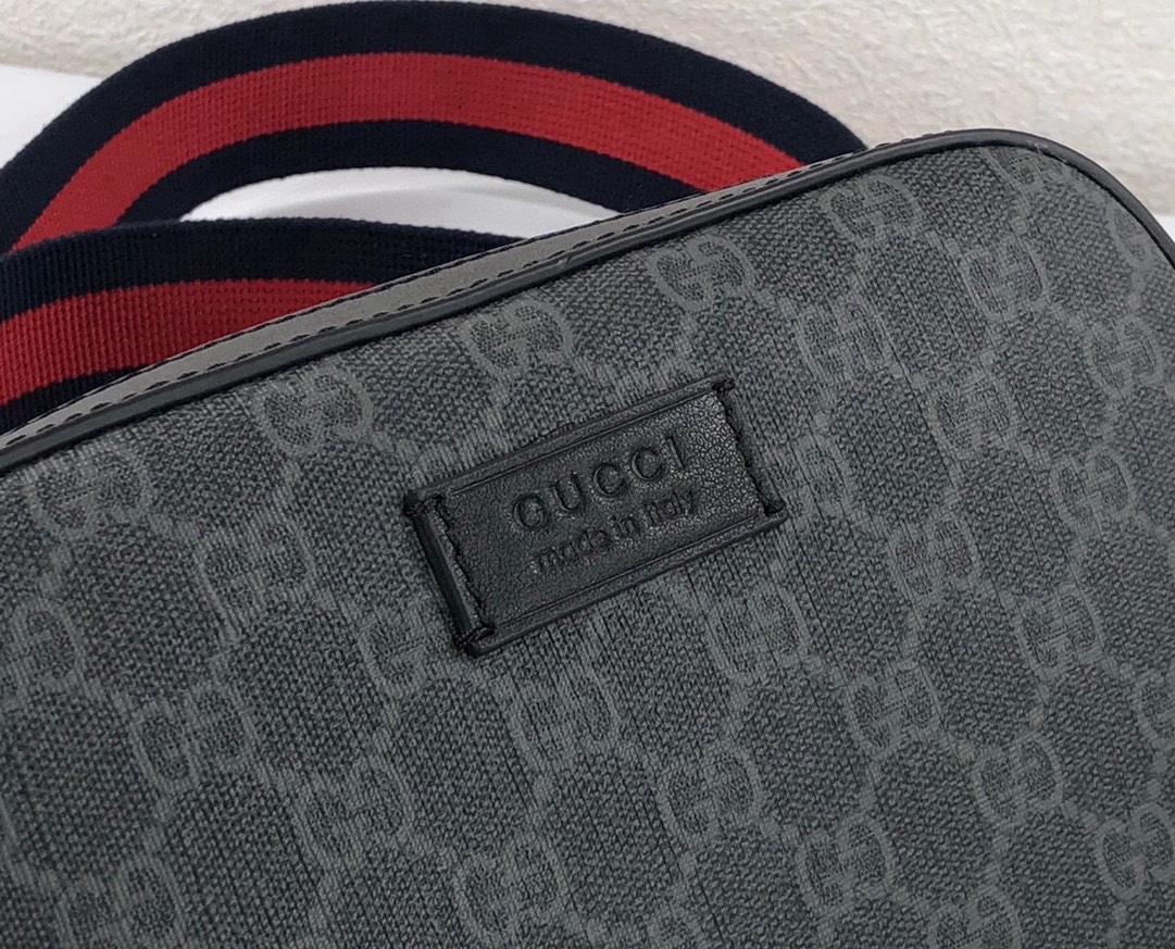 Gucci GG 574886 Mini Bag