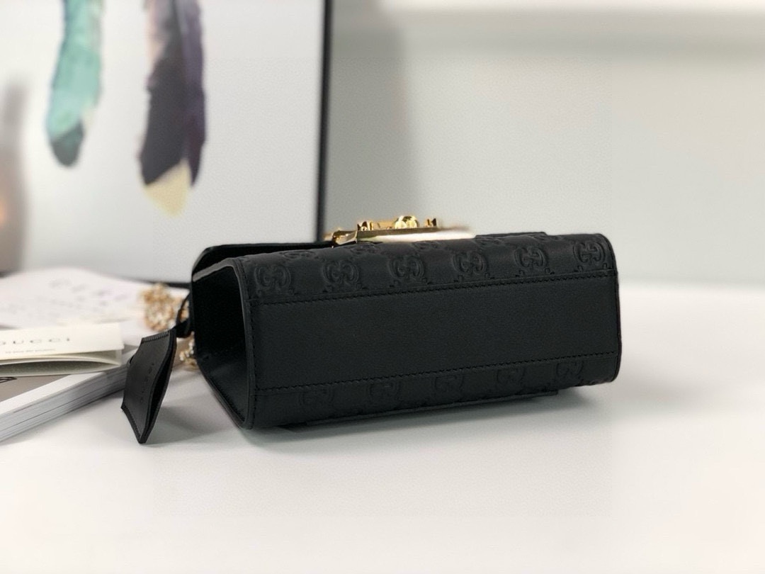 Gucci Padlock GG Small Shoulder Bag 409487 in Black