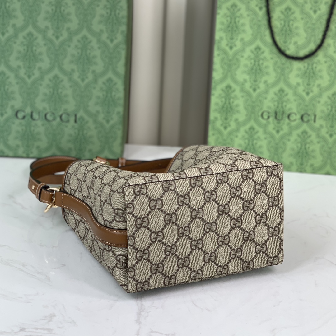 Gucci Ophidia Shopping Bag 815118 in Brown