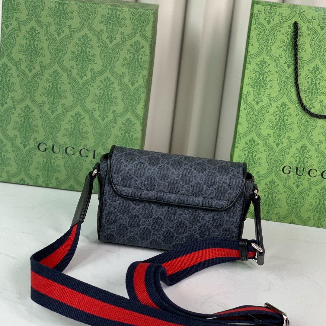 Gucci GG 791741 Crossbody Bag