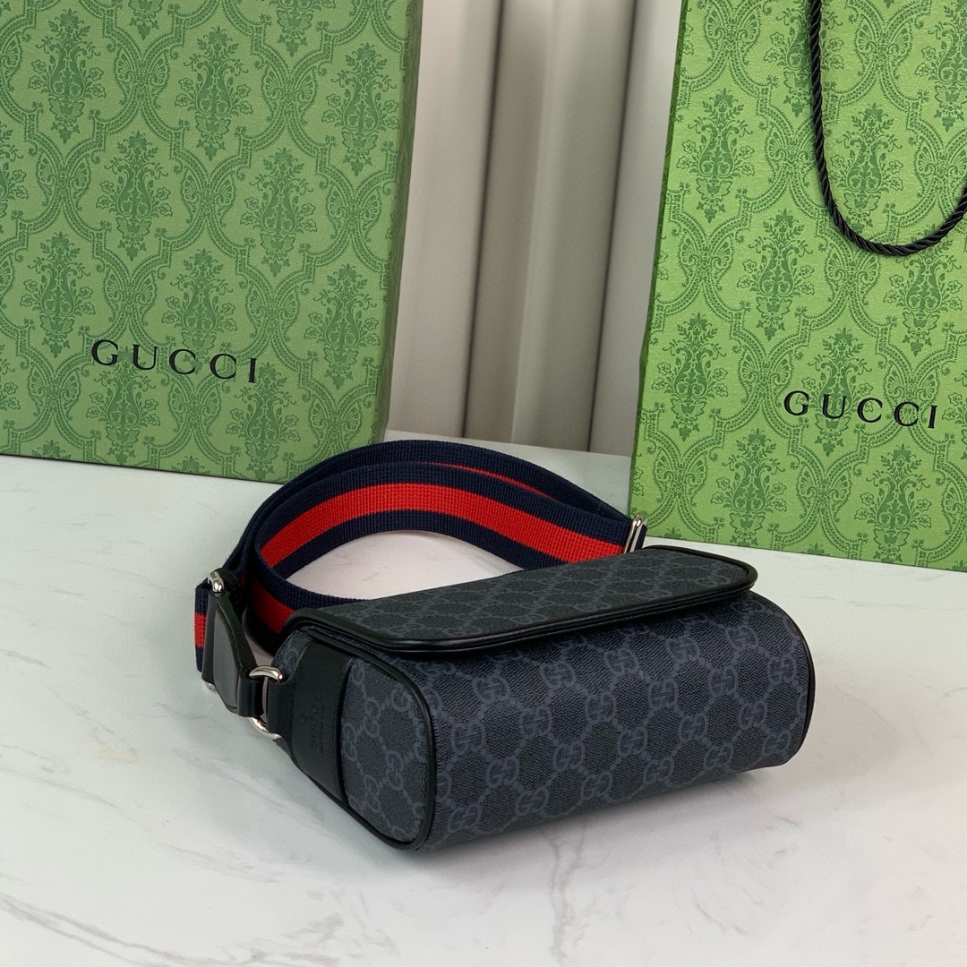 Gucci GG 791741 Crossbody Bag