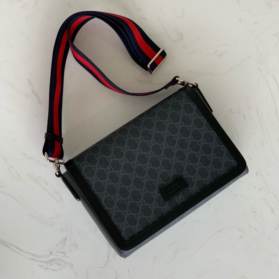 Gucci GG 771167 Crossbody Bag