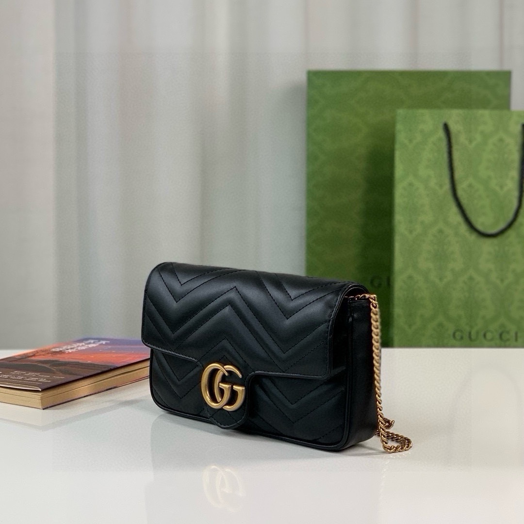 Gucci Marmont Chain Bag in Black Quilted V Leather with White Leather Card Holder 751526