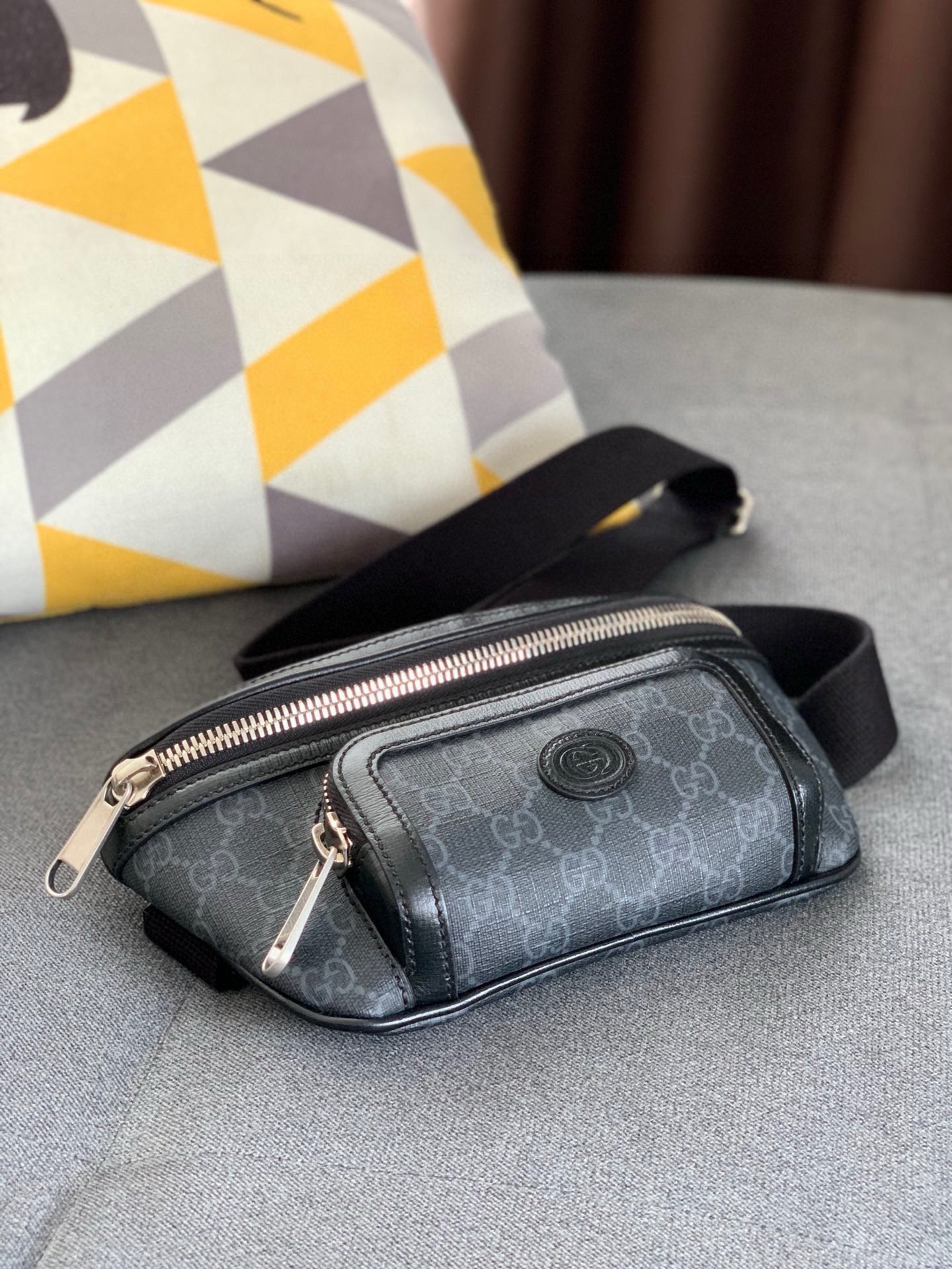  Gucci Waist Bag 682933