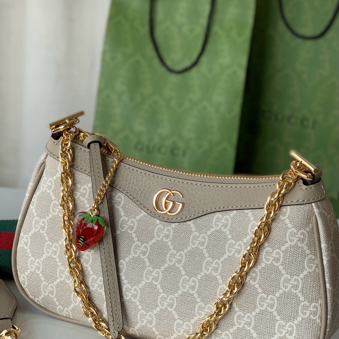 Gucci Ophidia Handbag 735132