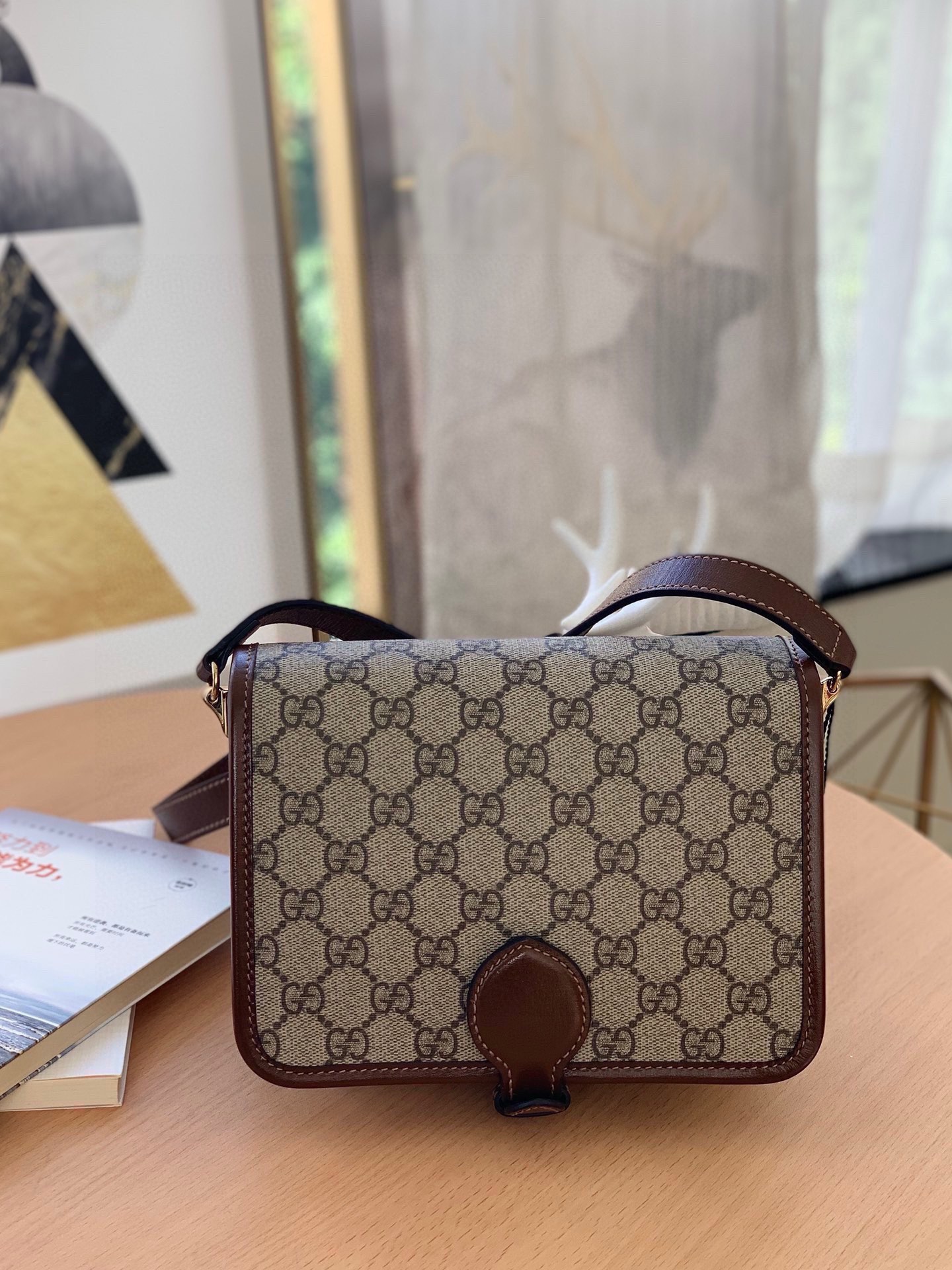 Gucci Retro Shoulder Bag 671620 (Brown)