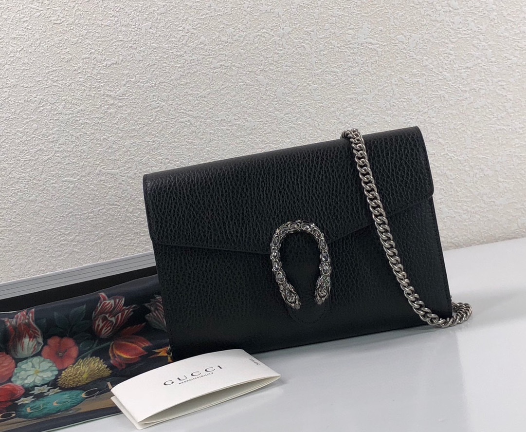 Gucci GG Supreme Leather Crossbody Bag 401231 (Black)