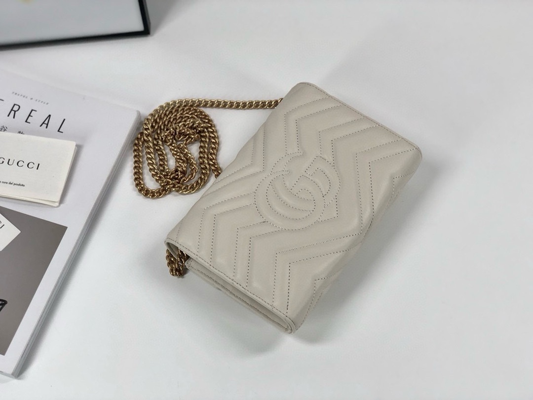 Gucci GG Marmont Leather Crossbody Bag 474575 (Cream)