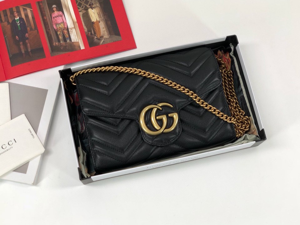 Gucci GG Marmont Leather Crossbody Bag 474575 (Black)