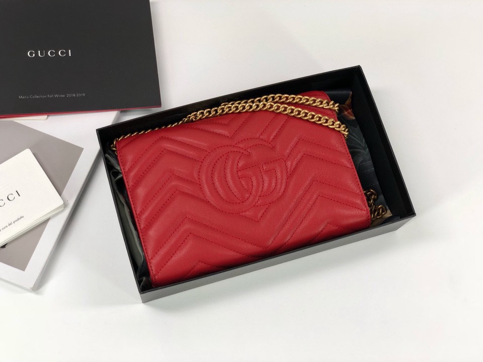 Gucci GG Marmont Leather Crossbody Bag 474575 (Bright Red)