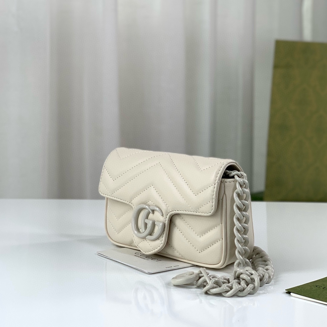 Gucci Marmont Mini Shoulder Bag 699757 (White Quilted V-Leather)