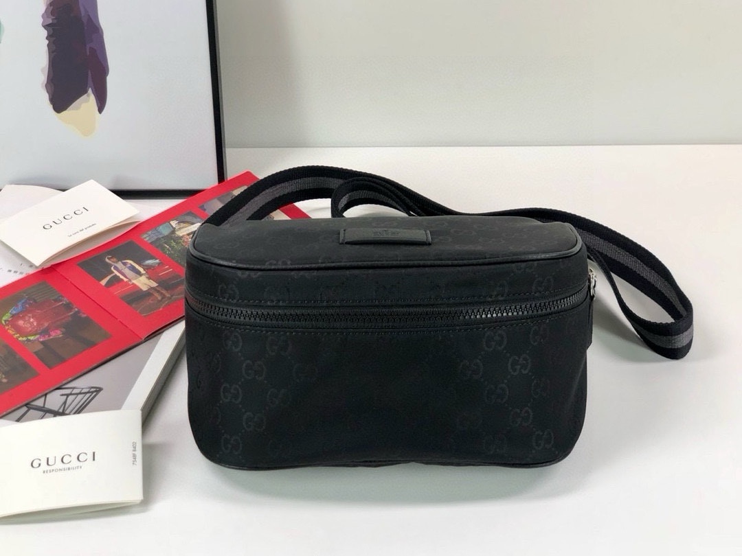 Gucci 449132 New Arrival Shoulder Bag (Black Canvas)