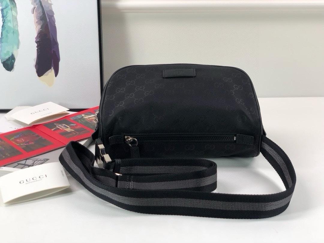 Gucci 449132 New Arrival Shoulder Bag (Black Canvas)