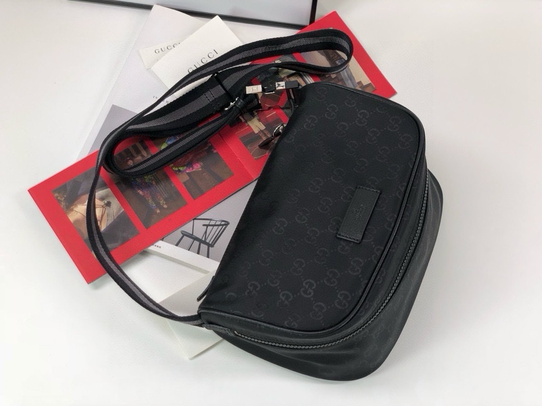 Gucci 449132 New Arrival Shoulder Bag (Black Canvas)